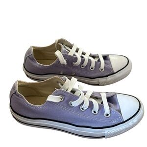 Lavender Converse Low-Top Sneakers with White Laces